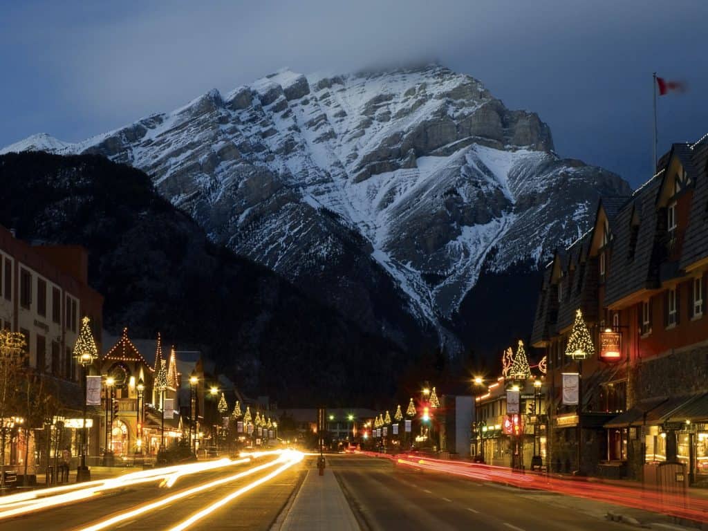 5 Things to do When You’re in Banff for the Santa Clause Parade 2016