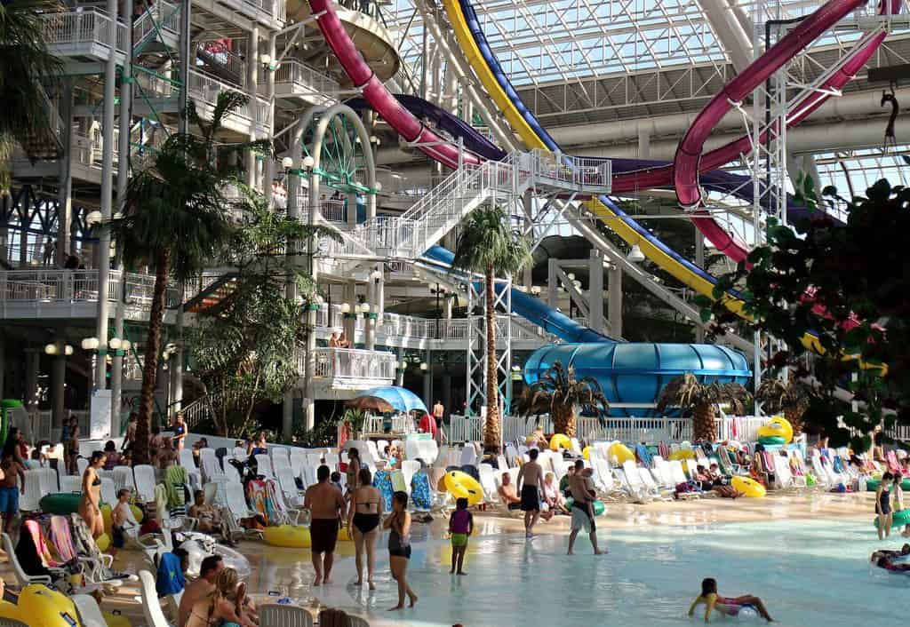 Take Part in the FREE World Record Breaking Largest Swimming Lesson at West Edmonton Mall on June 22 | 2017