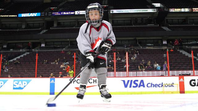 Mark Your Calendars: ‘Try the Game’ Experience for Girls of All Ages to Try Hockey on 12/17
