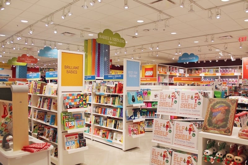 Free Saturday Morning Playdates at Chapters Indigo on Saturday Mornings in September and October