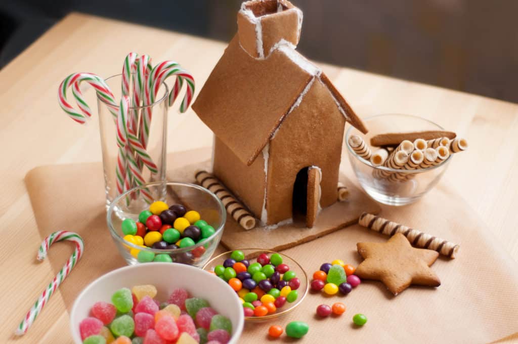 This Year You can Build a Gingerbread House, Make a Grinch Tree and Stuff an Animal During Christmas at Northgate Centre – and it’s all Free!