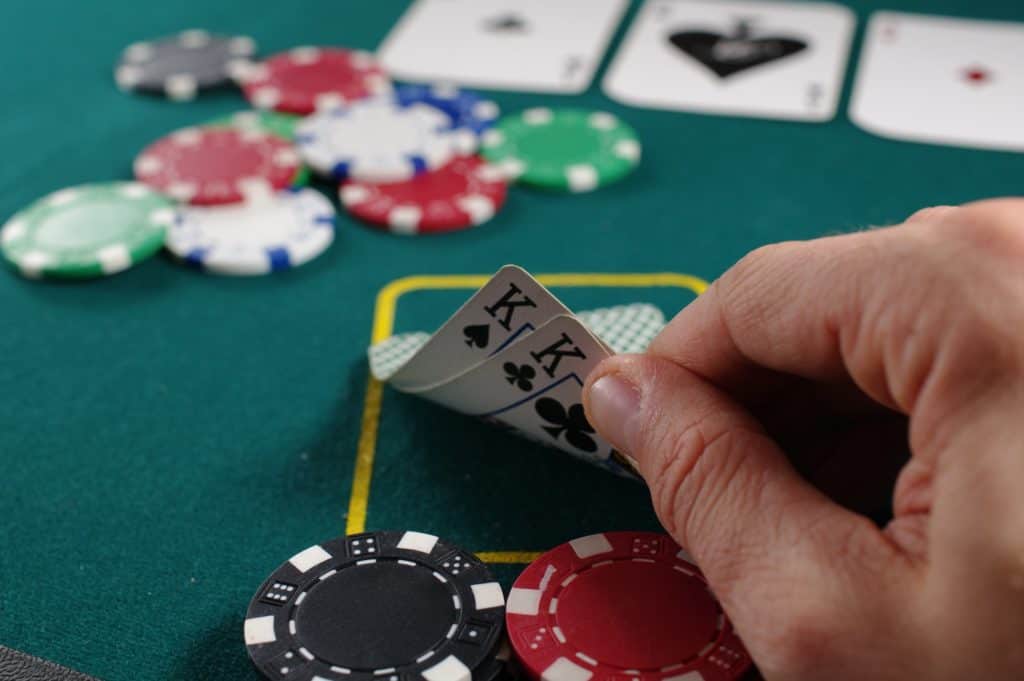How to Prepare for a Poker Tournament