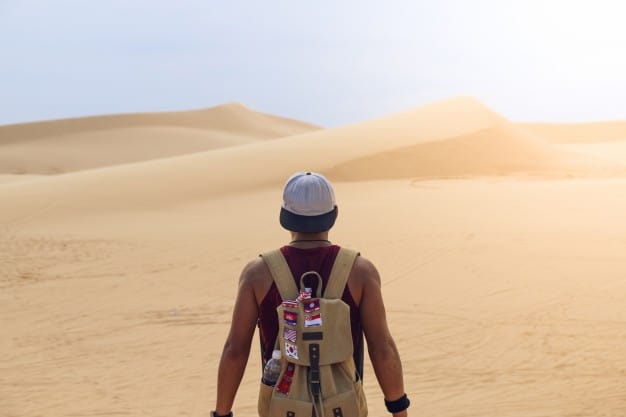 5 Tips And Tricks To Stay Comfortably Cool During A Desert Hiking