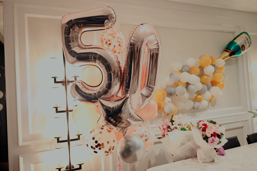 Ideas How to Decorate 50th Birthday Party 
